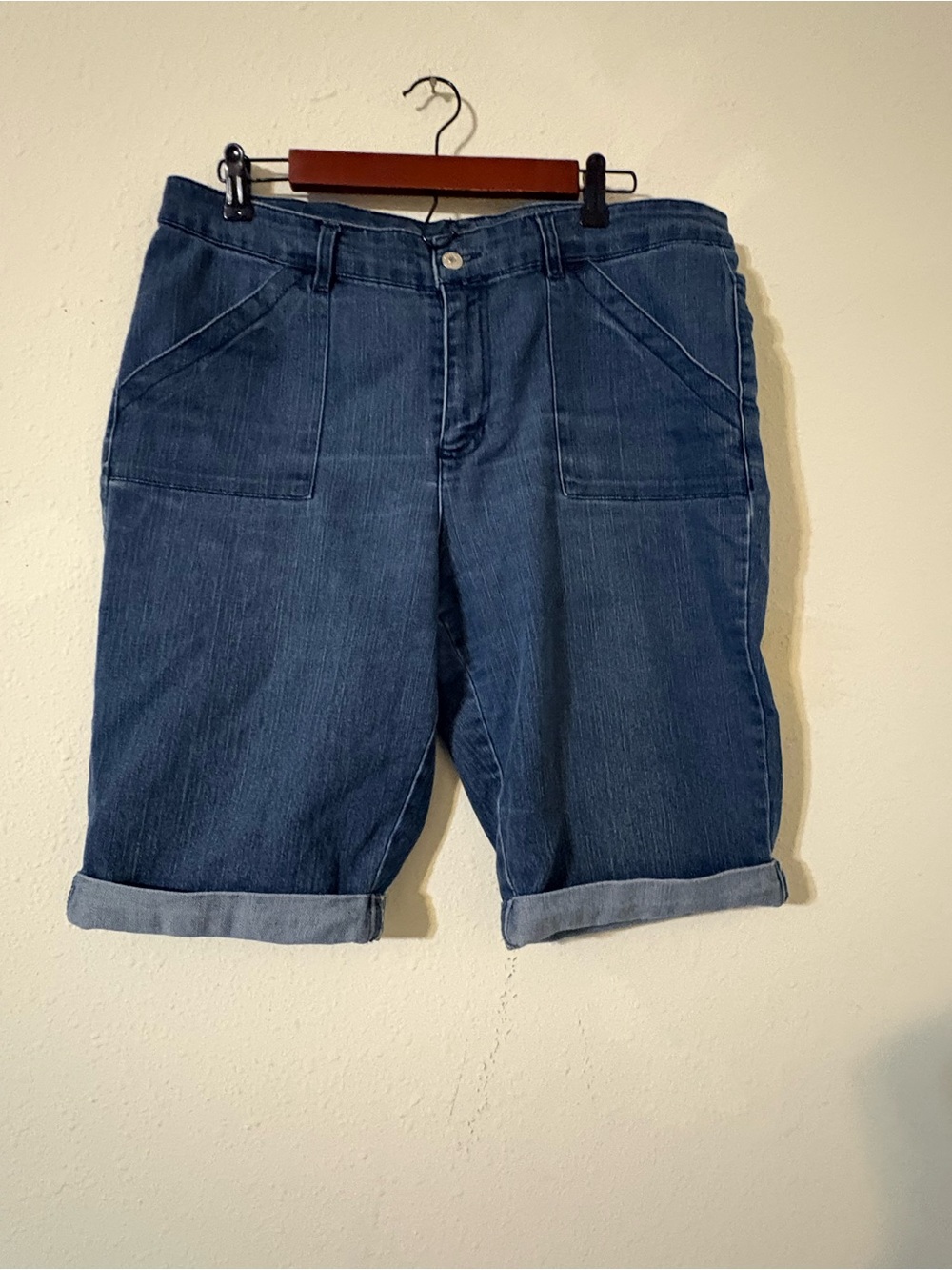 Jaclyn Smith Dark Blue Denim Cuffed Bermuda Shorts